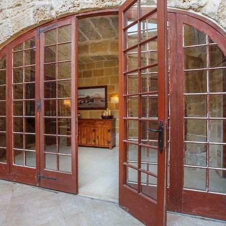 Il-Veduta Holiday Farmhouse With Sunny Private Pool In Island Of Gozo Għarb Zewnętrze zdjęcie