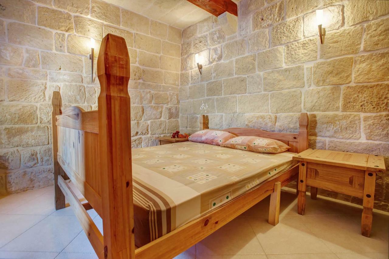 Il-Veduta Holiday Farmhouse With Sunny Private Pool In Island Of Gozo Għarb Zewnętrze zdjęcie